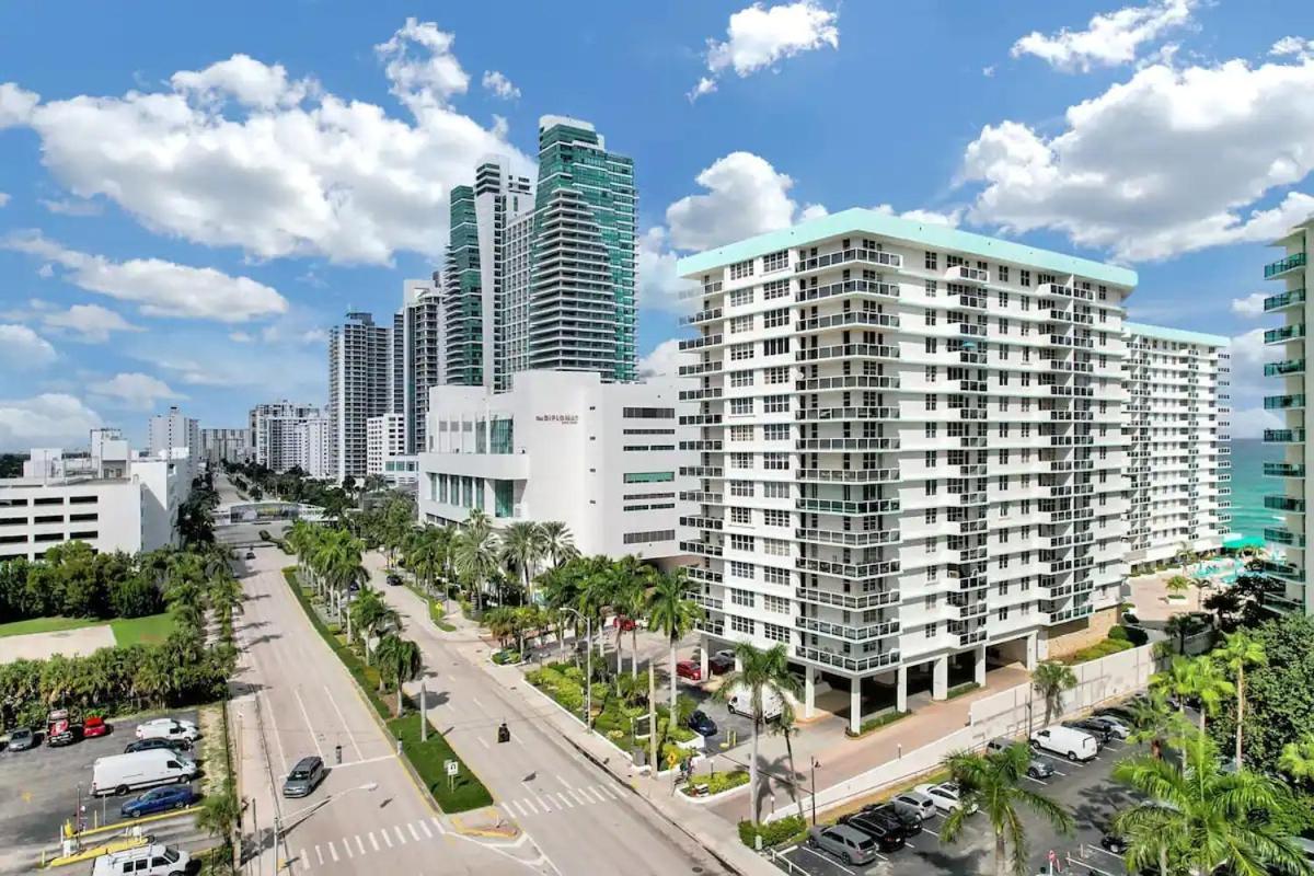 Flip Flop Paradise In Hollywood Florida Екстериор снимка