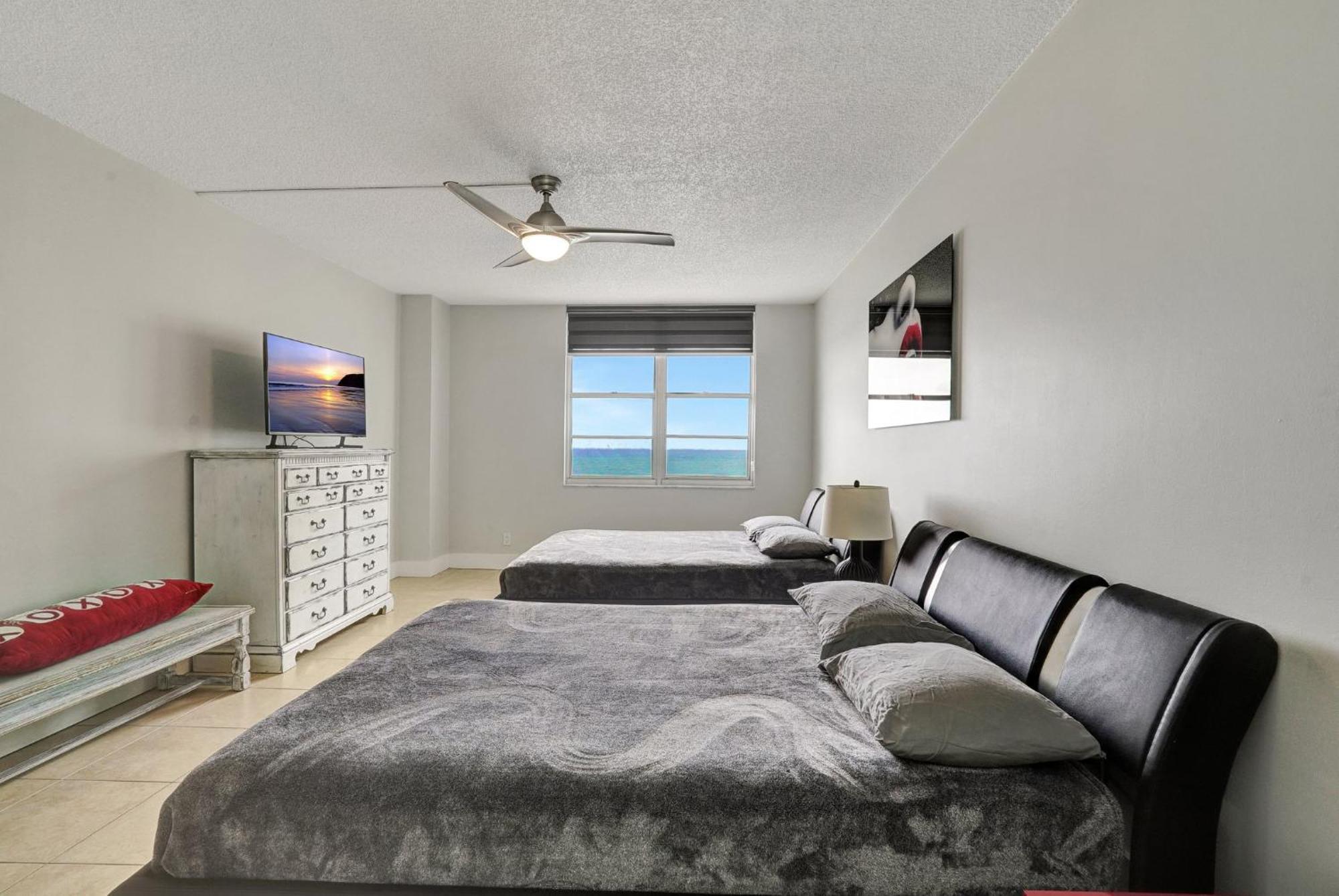 Flip Flop Paradise In Hollywood Florida Екстериор снимка