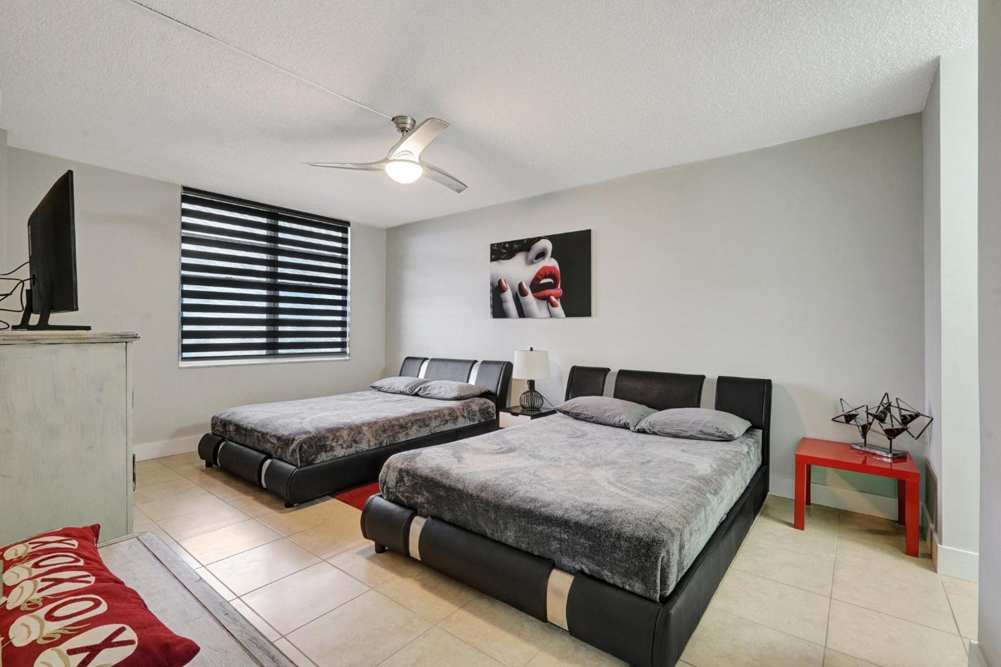 Flip Flop Paradise In Hollywood Florida Екстериор снимка
